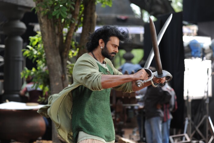 『バーフバリ』主演プラバースが初来日