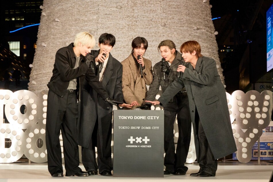 TOMORROW X TOGETHER、イルミ点灯式へ