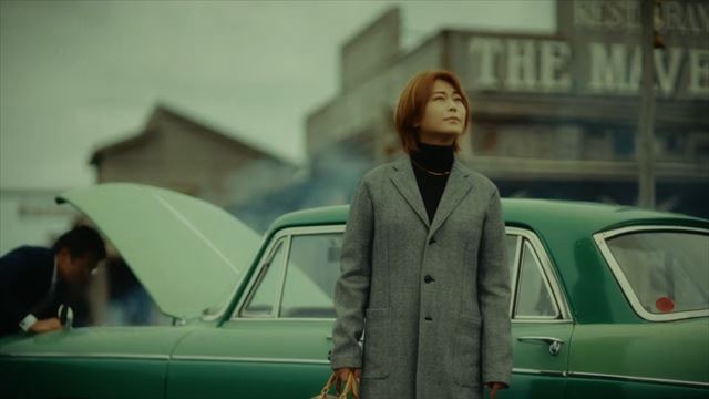 「BE THE LIGHT」MVより