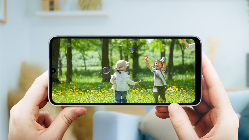 約6.7インチの画面