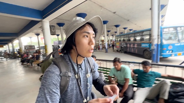 『世界の果てに、くるま置いてきた』8話