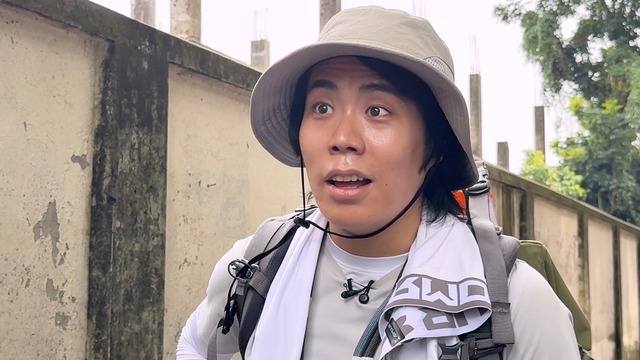 『世界の果てに、くるま置いてきた』8話