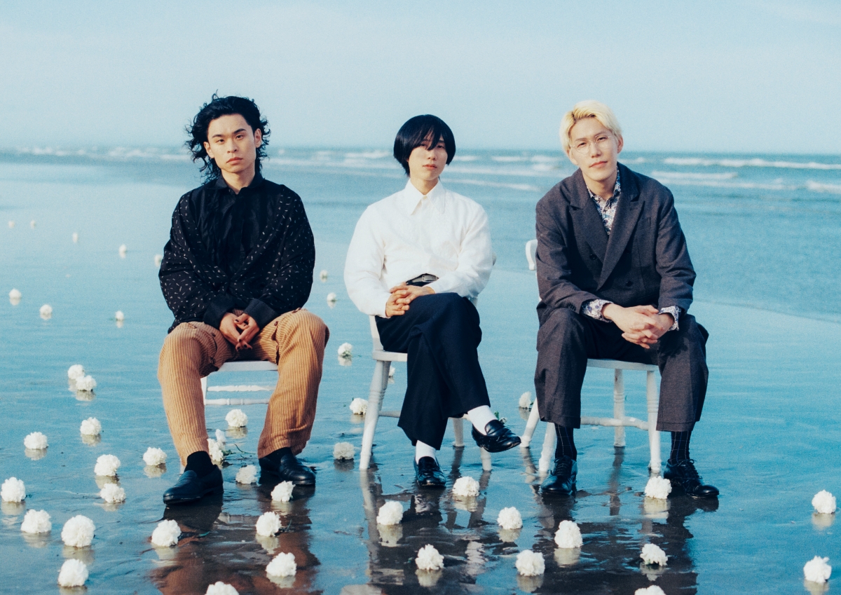 おいしくるメロンパン、LOWYA CM曲担当