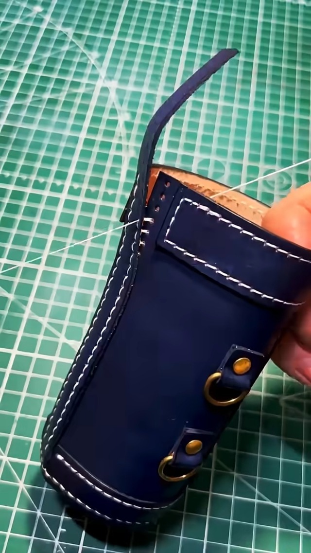 レザークラフト系YouTuberの作品