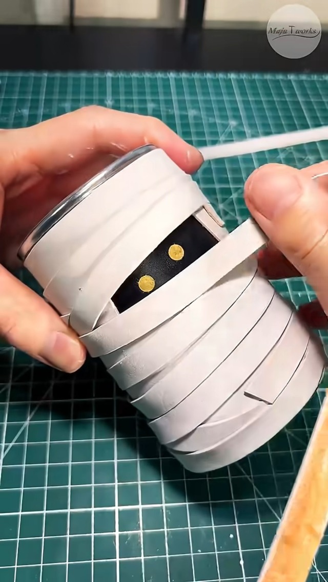 レザークラフト系YouTuberの作品