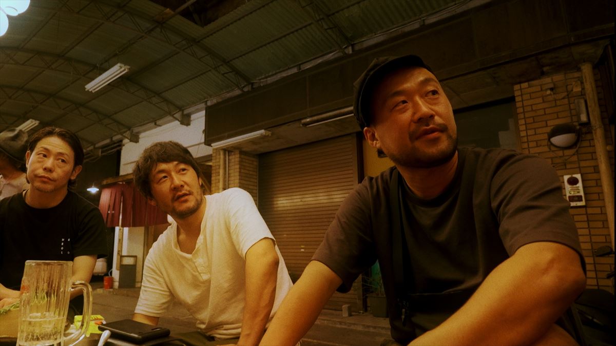 『A DOCUMENTARY FILM OF LOSTAGE - ひかりのまち、わたしたちの-』より