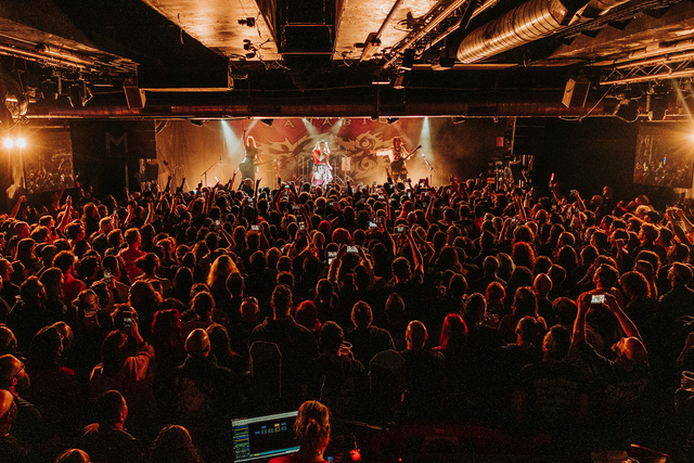花冷え。 UK＆EUツアーマドリード公演ライブ写真