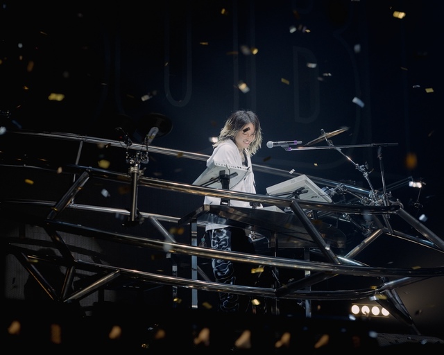 YOASOBI『YOASOBI HALL TOUR 2025 WANDARA』より