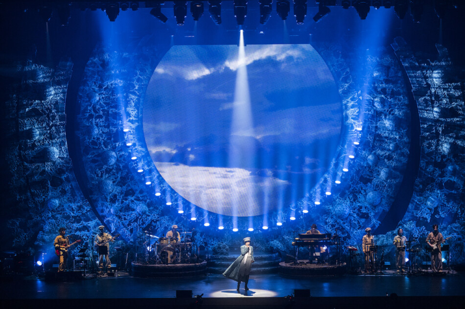 松任谷由実、全国ツアーの公開ゲネプロ