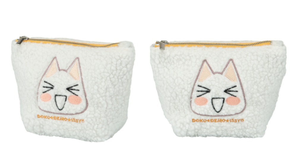 どこでもいっしょ もこもこポーチ