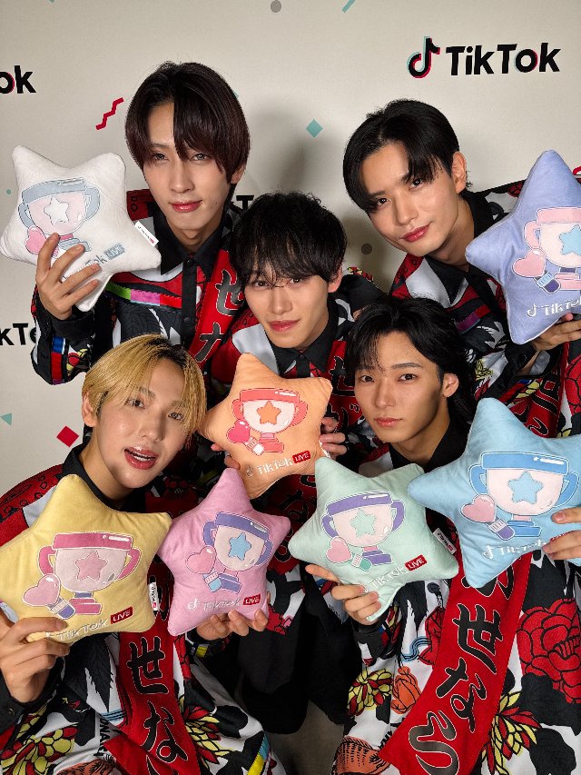 世が世なら!!! TikTok LIVE アイドルデイリーチャート殿堂入り当日のオフショット