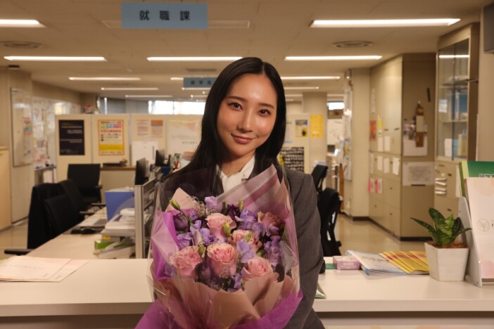 ファーストサマーウイカ、『ESCAPE』クランクアップ 「万代はずっと走り回っていた」