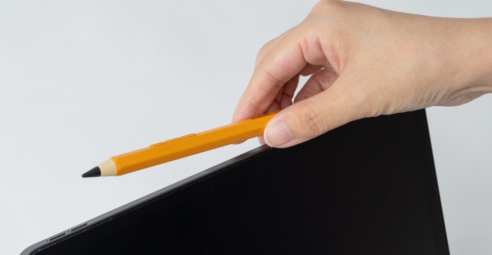 ワイヤレス充電も可能