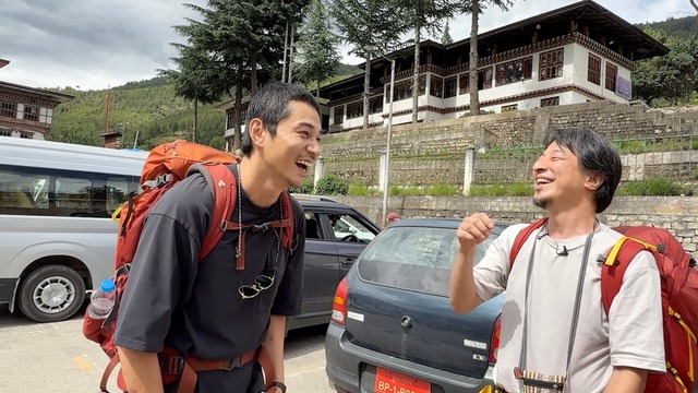 『世界の果てに、くるま置いてきた』10話