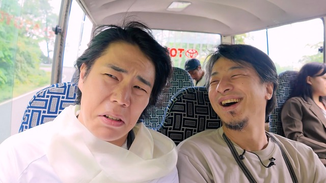 『世界の果てに、くるま置いてきた』10話