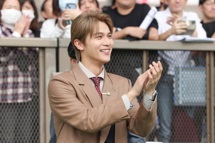 中川大志、『ザ・ロイヤルファミリー』目黒蓮との芝居を語る 「適度な距離感を置くように」