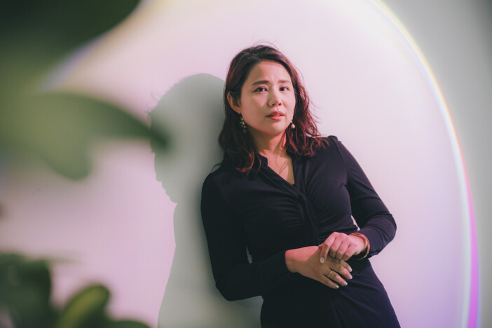 鈴木涼美『典雅な調べに色は娘』インタビュー