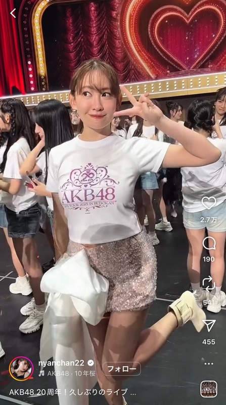 小嶋陽菜、AKB48 20周年ライブの舞台裏の画像
