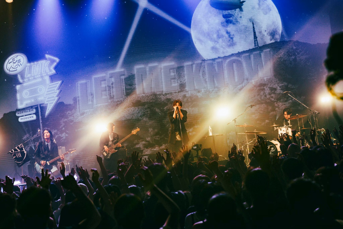 LET ME KNOW ライブ写真
