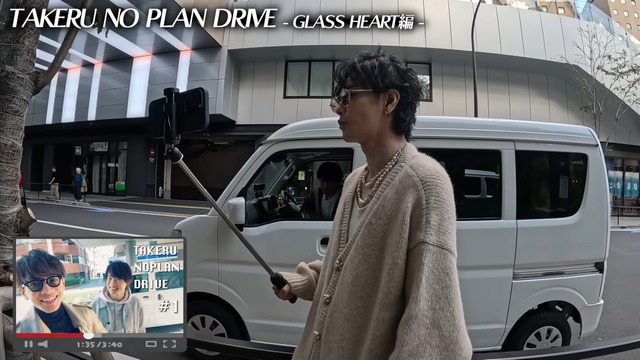 『グラスハート』の再現をする佐藤健と神木隆之介