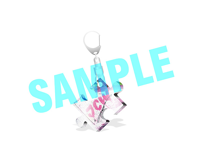 『Assemble』初回盤特典アクリルキーホルダー