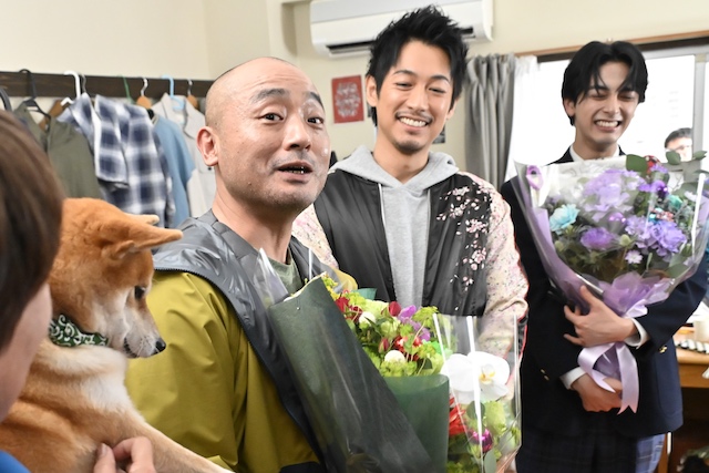 『ちょっとだけエスパー』クランクアップの画像