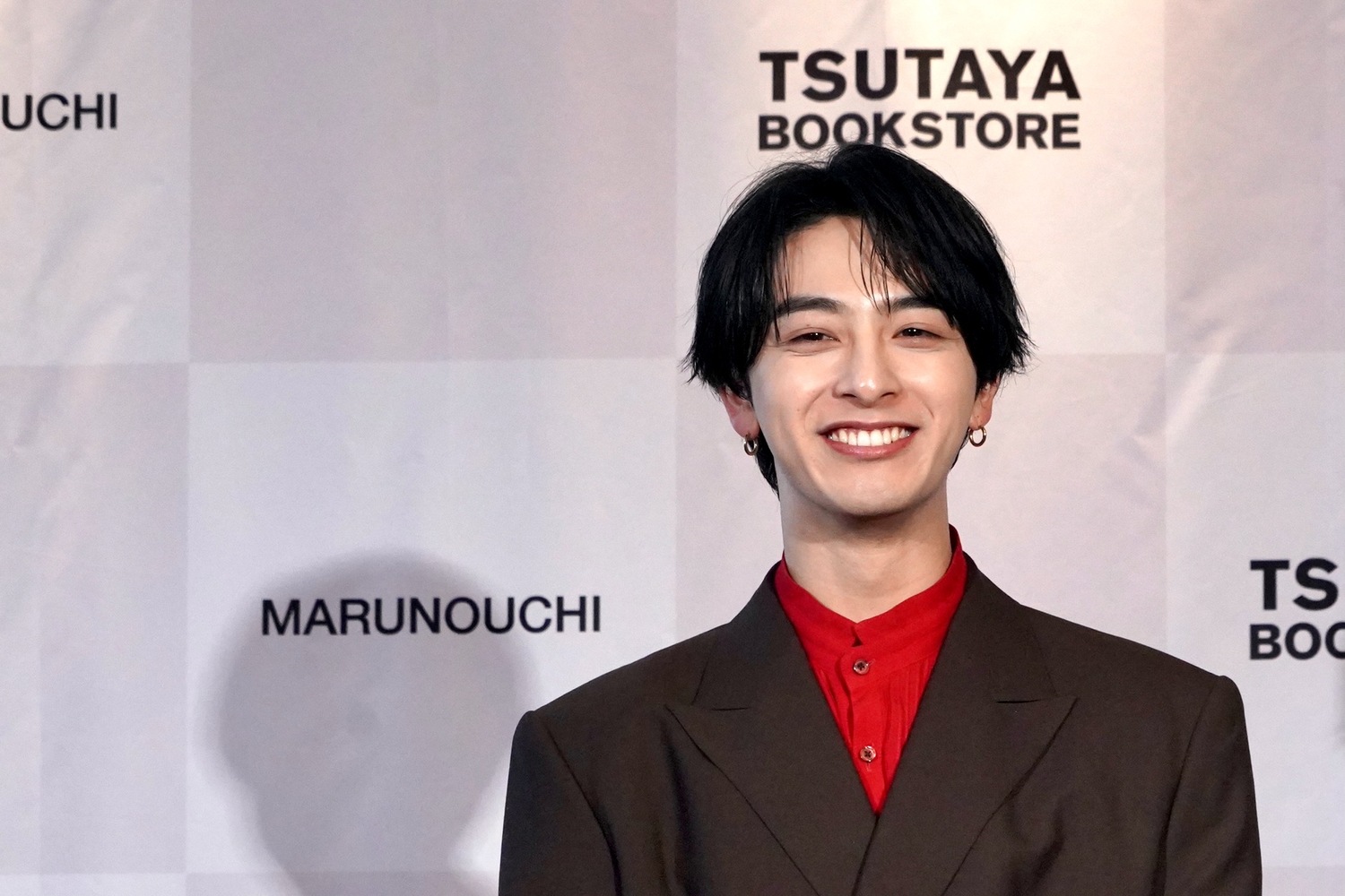 俳優・新原泰佑、初の写真集の手応えを語るの画像