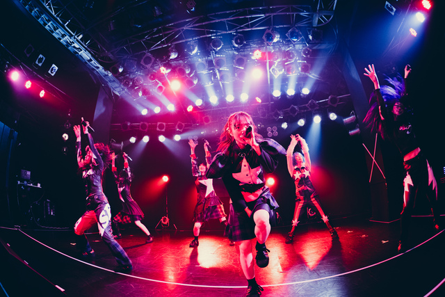 『ASP CRUSH Tour 2025』Yokohama Bay Hall公演より