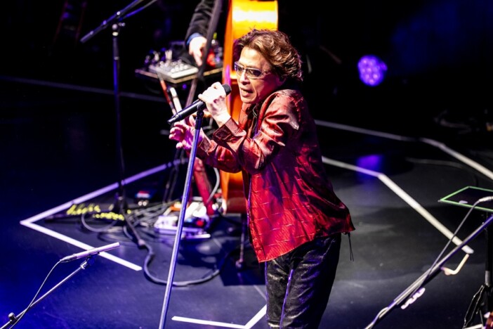 甲斐よしひろ、ビルボードライブツアー来春開催 “声そのもの”を体感できるアコースティック公演に