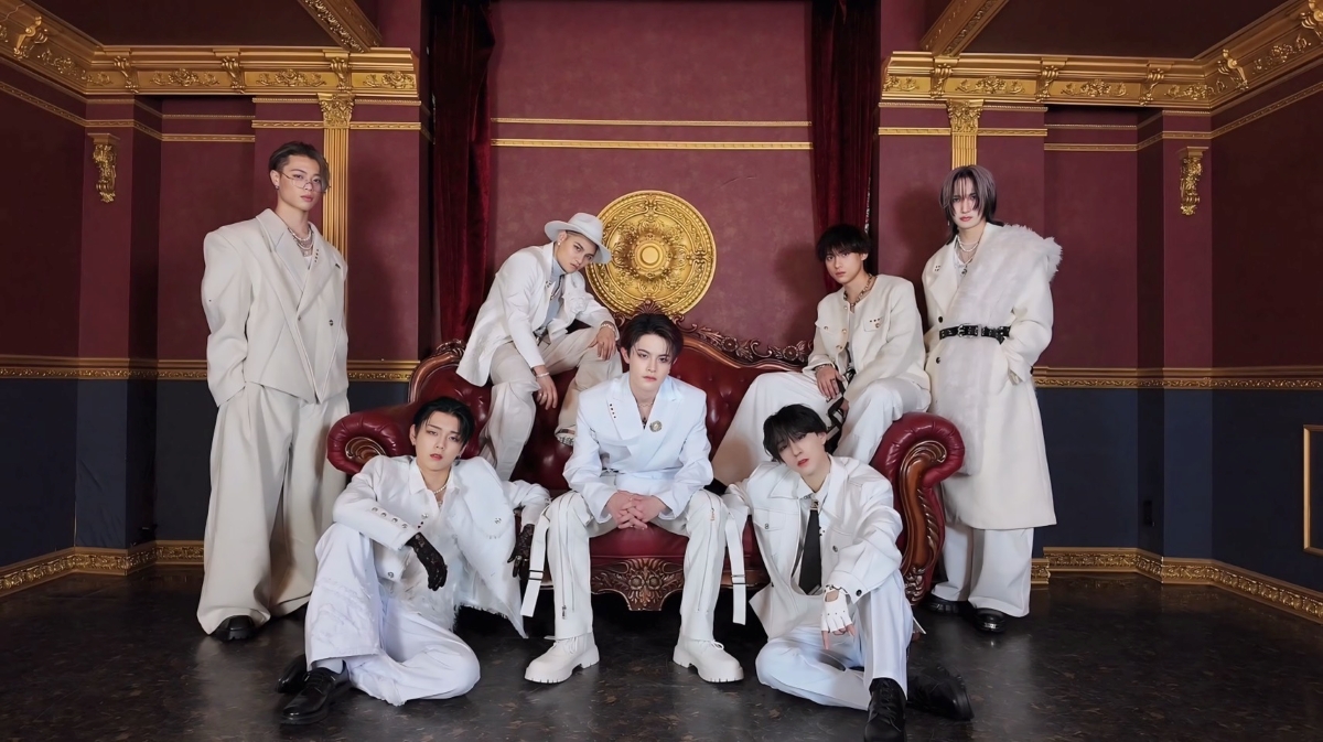 Seven Deuce、メジャーデビュー