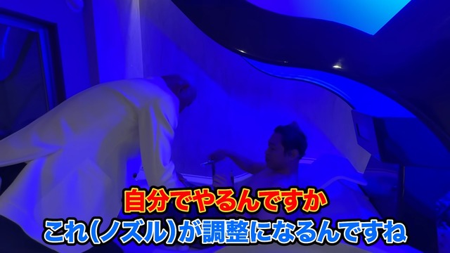 はなわ 世界に1台“ミライ人間洗濯機”体験の画像