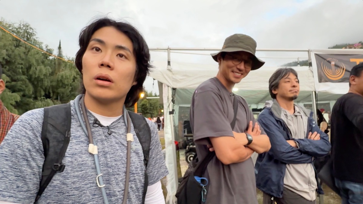 『世界の果てに、くるま置いてきた』12話の画像