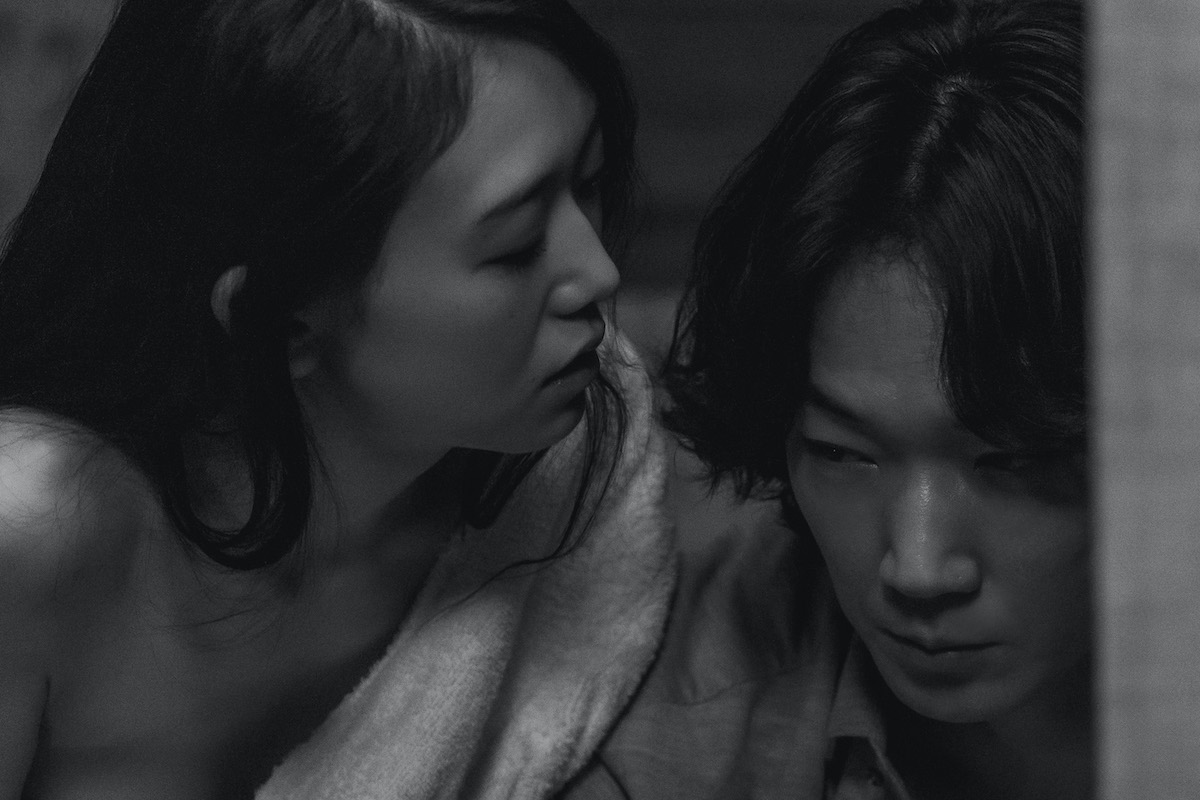 『星と月は天の穴』女性たち特別映像