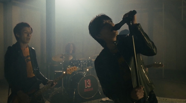 Rol3ert「(how could i be)honest?」MV