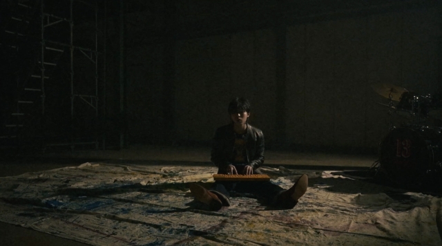 Rol3ert「(how could i be)honest?」MV