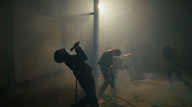 Rol3ert「(how could i be)honest?」MV