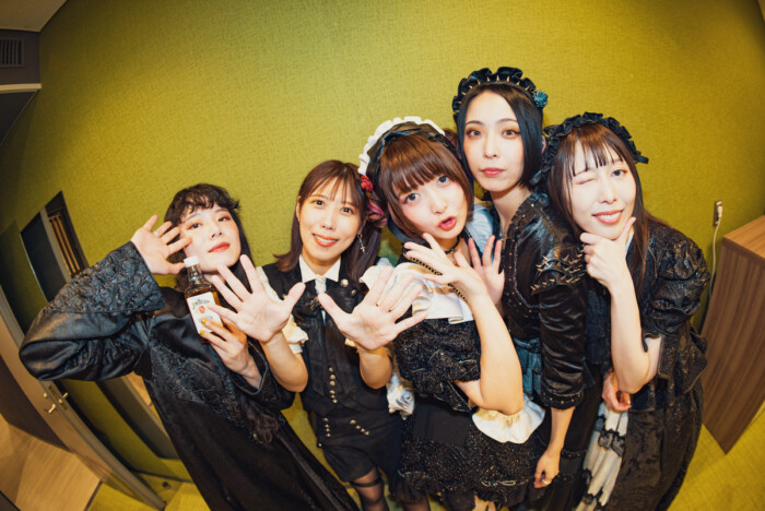『BAND-MAID TOUR 2025』ツアー最終日レポ