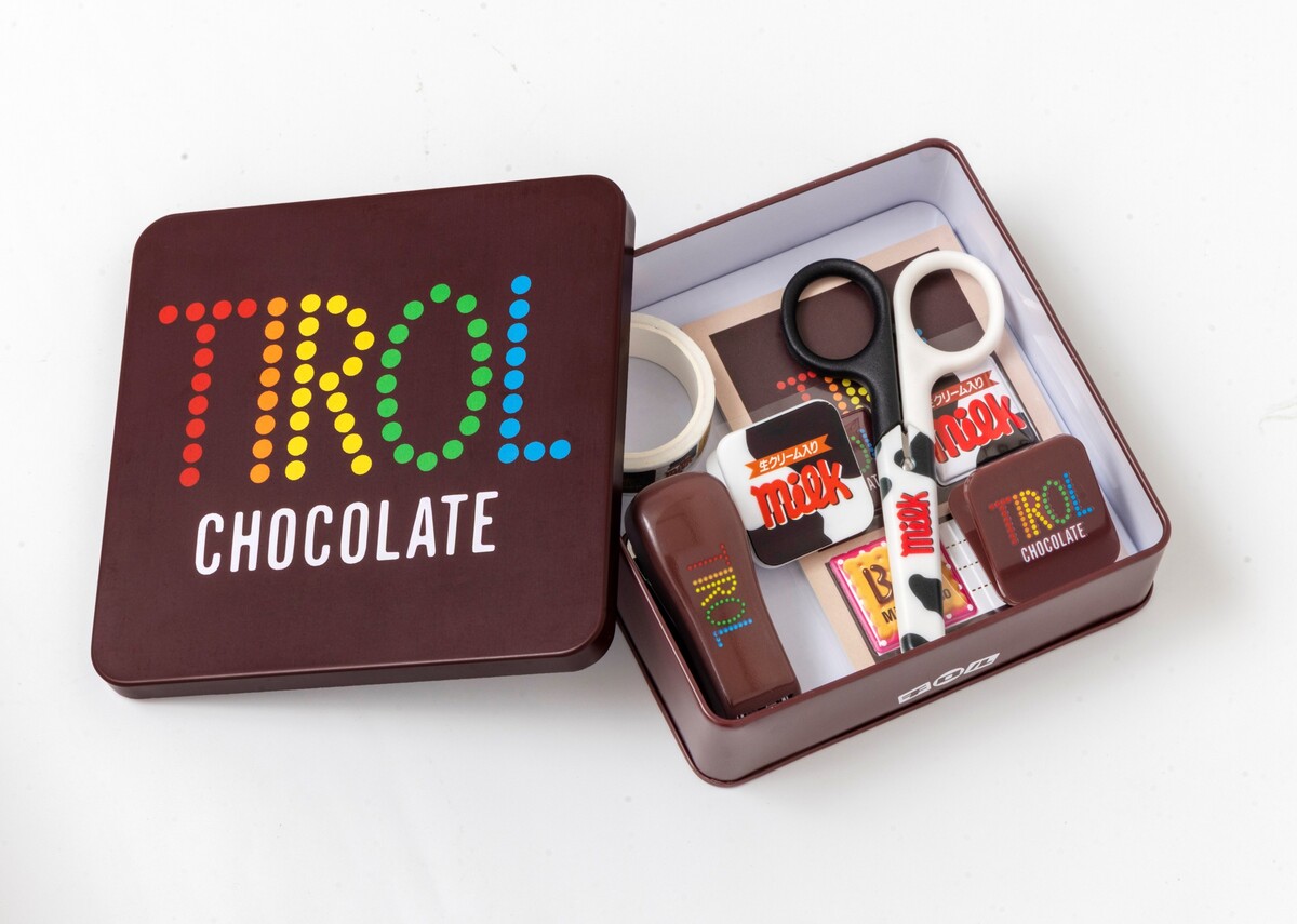 「チロルチョコ」が文房具に