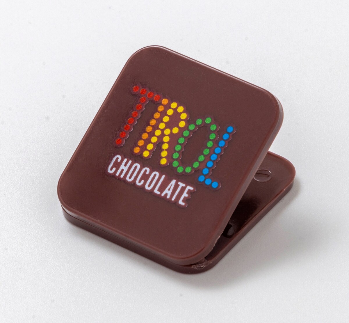 「チロルチョコ」が文房具にの画像