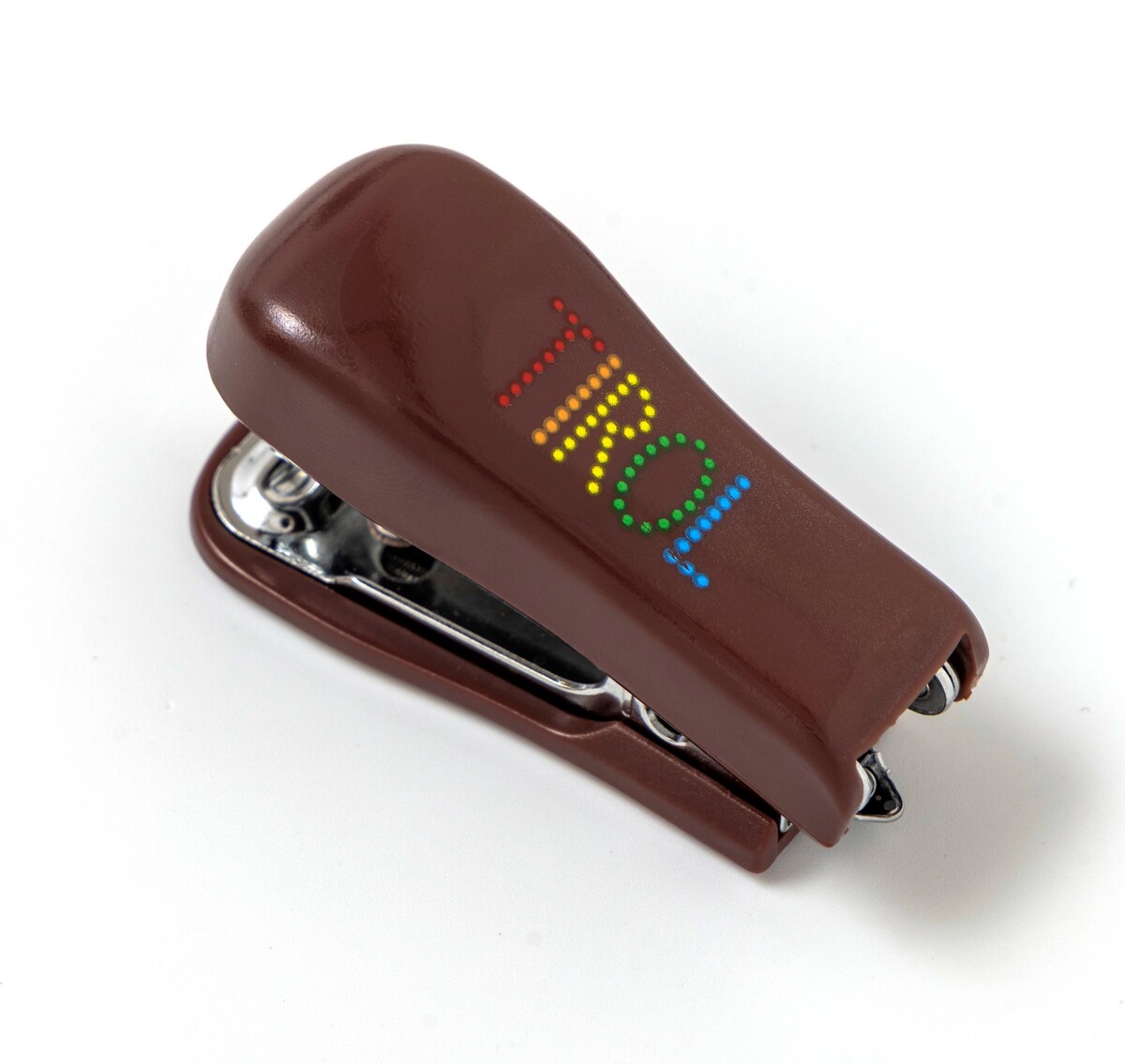 「チロルチョコ」が文房具にの画像