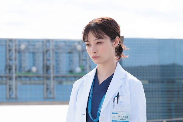 橋本環奈が振り返る、濃密な2025年の画像