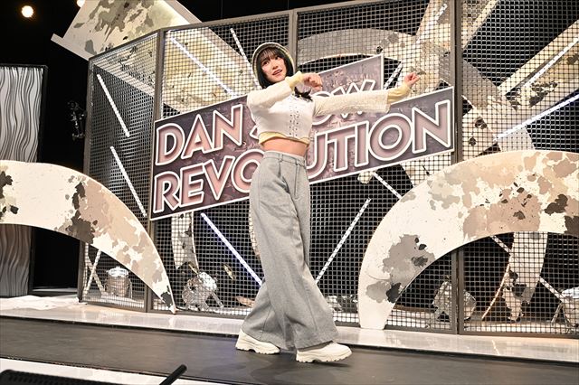 『それSnow Manにやらせて下さいSP』より “ダンスノ完コピレボリューション”場面写真