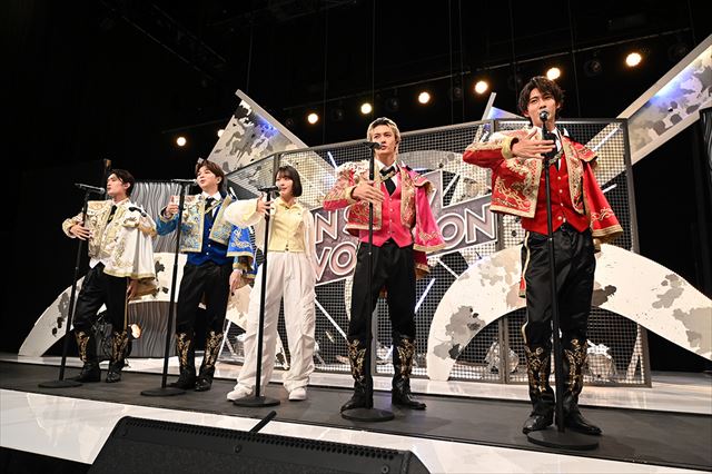 『それSnow Manにやらせて下さいSP』より “ダンスノ完コピレボリューション”場面写真