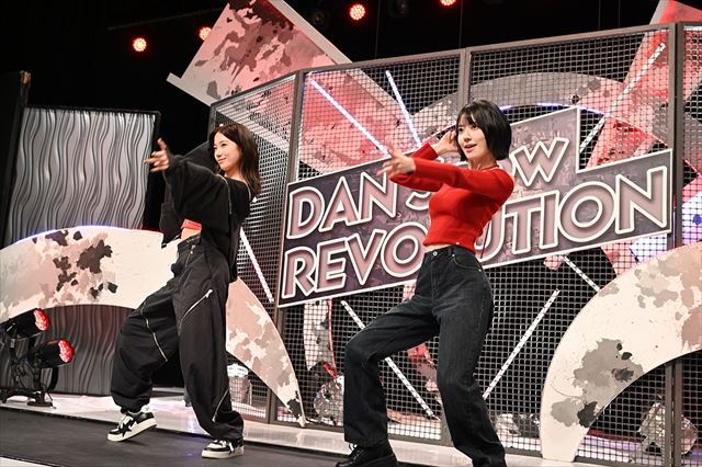 『それSnow Manにやらせて下さいSP』より “ダンスノ完コピレボリューション”場面写真