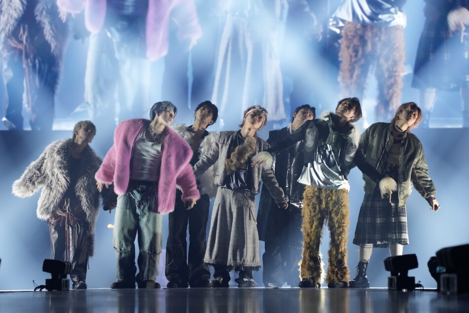 『NEO EXILE SPECIAL LIVE 2025』KID PHENOMENONライブ写真