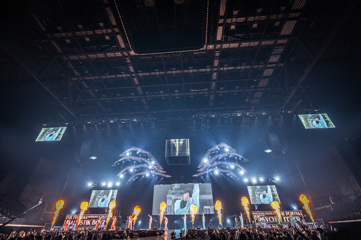 『BALLISTIK BOYZ×PSYCHIC FEVER SPECIAL STAGE 2025 “THE FESTIVAL” 〜年末大感謝祭〜』ライブ写真