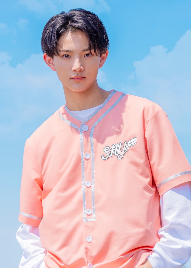 新井椋清（SHY）