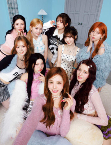 NiziU、2026年の活動を暗示する映像『We need U 2026』公開　メンバー個別Instagramアカウント開設も