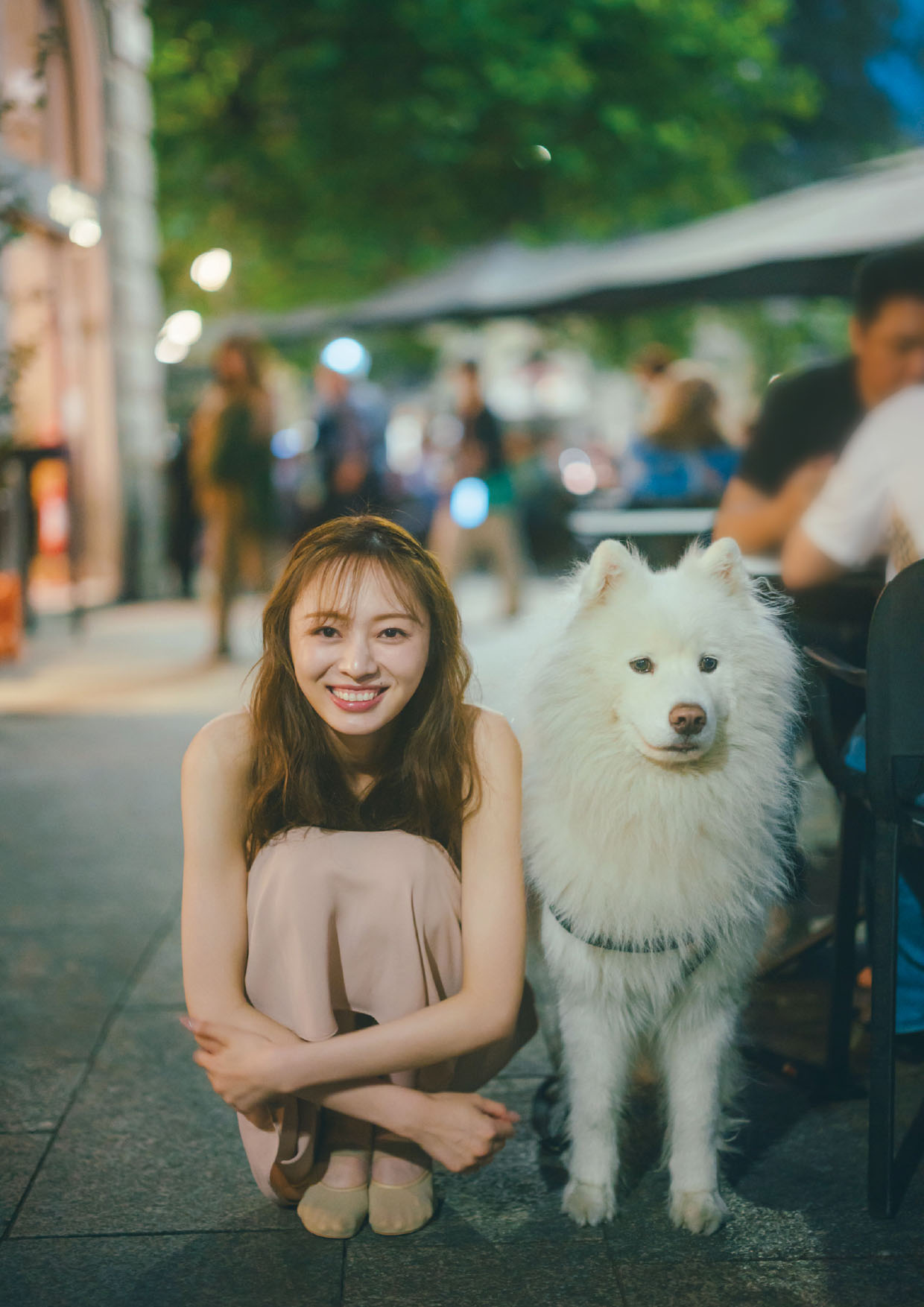 乃木坂46・梅澤美波 犬とのツーショット