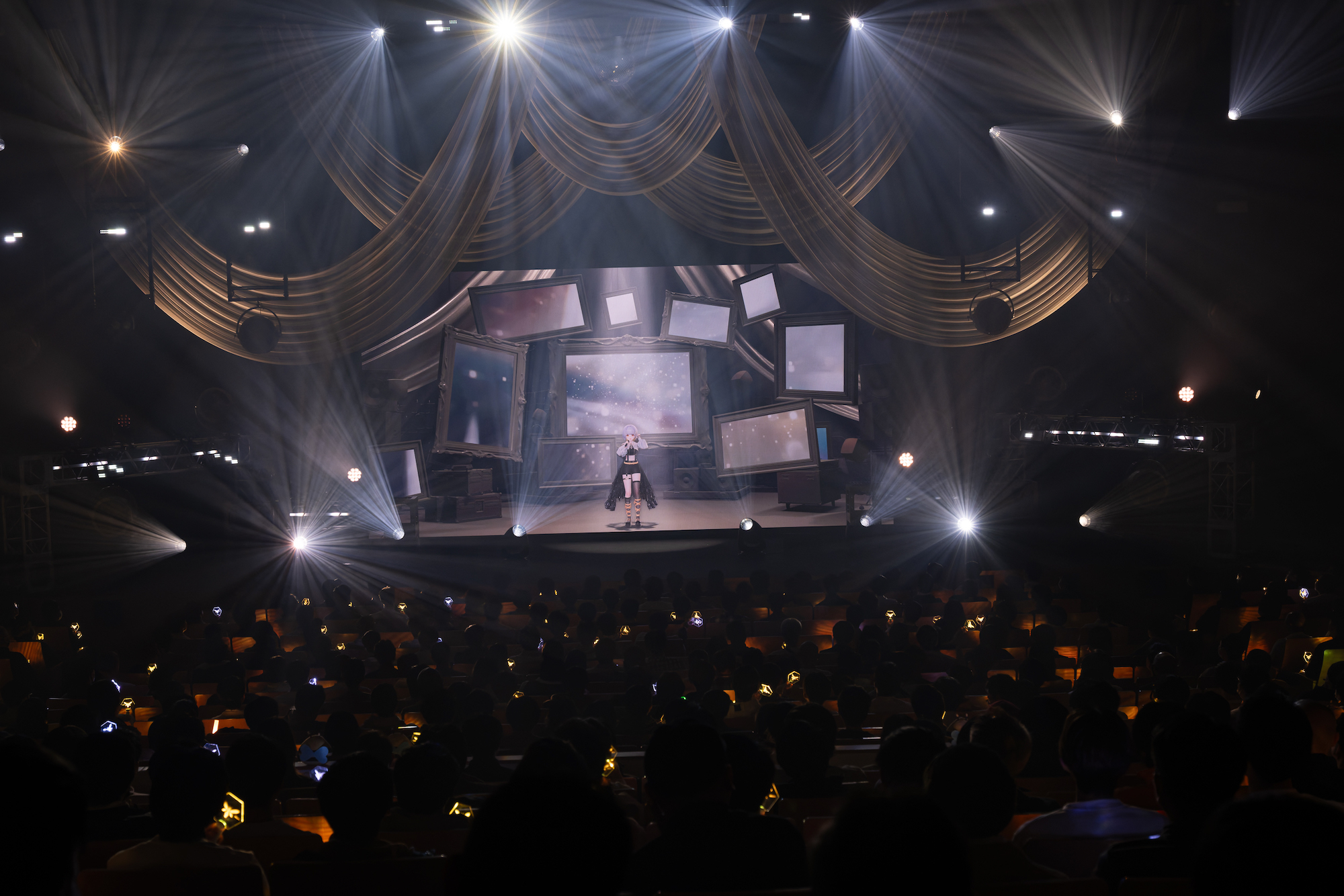 HACHI（提供＝Kenta Umeda）